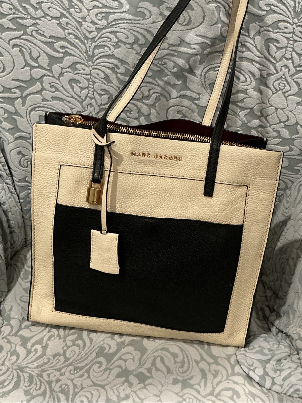 Marc Jacobs Black & Cream Leather Two-Tone Tote